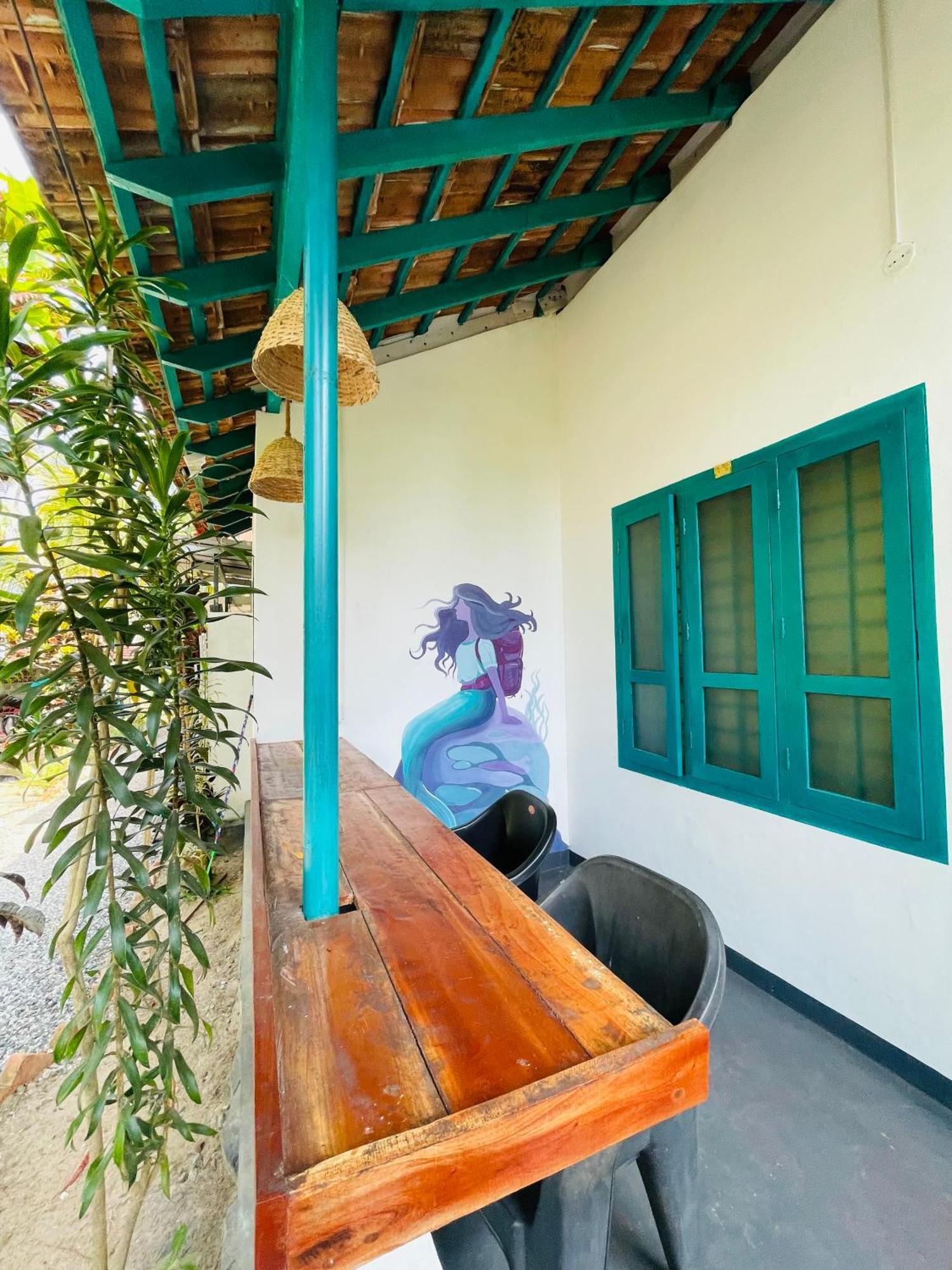Cliff & Coral Hostel Varkala Bagian luar foto